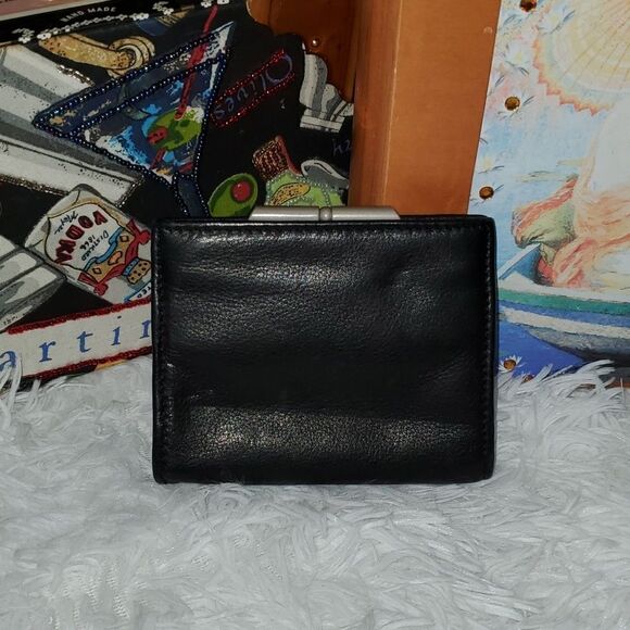 Vintage Wilson Leather Coin Wallet - Picture 3 of 8